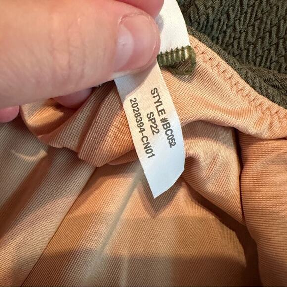 J. Crew One Piece Swimsuit Green Textured Square Neck Shelf Bra Sz 22‎ NEW - Picture 5 of 11